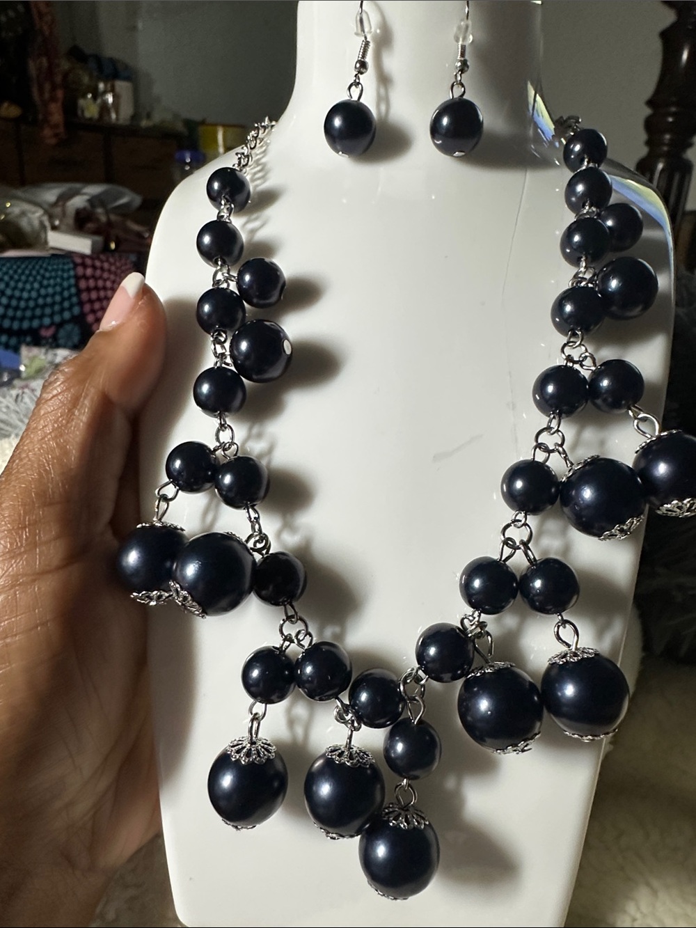 3pcs Black Pearl Cluster Necklace & Earrings Set